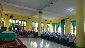 DMGP Kenalkan Energi Panas Bumi ke Pesantren di Cianjur Lewat Buka Puasa Bersama